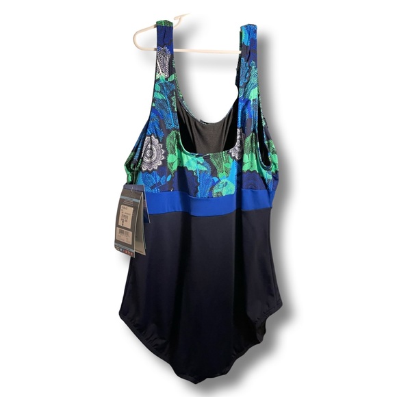 BNWT Bathing Suit Dolfin Swimsuit Size 20 One Piece New - Picture 2 of 12